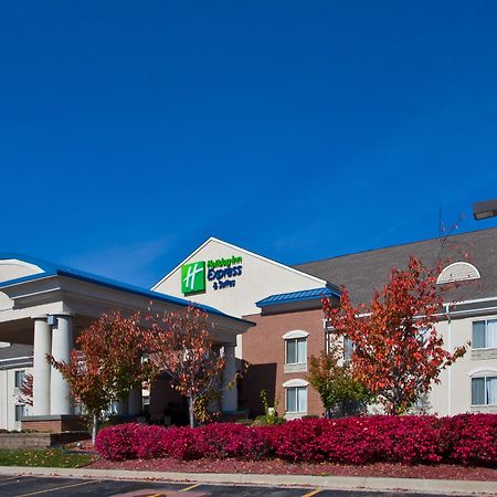 Holiday Inn Express Hotel & Suites Waterford By Ihg Exterior photo